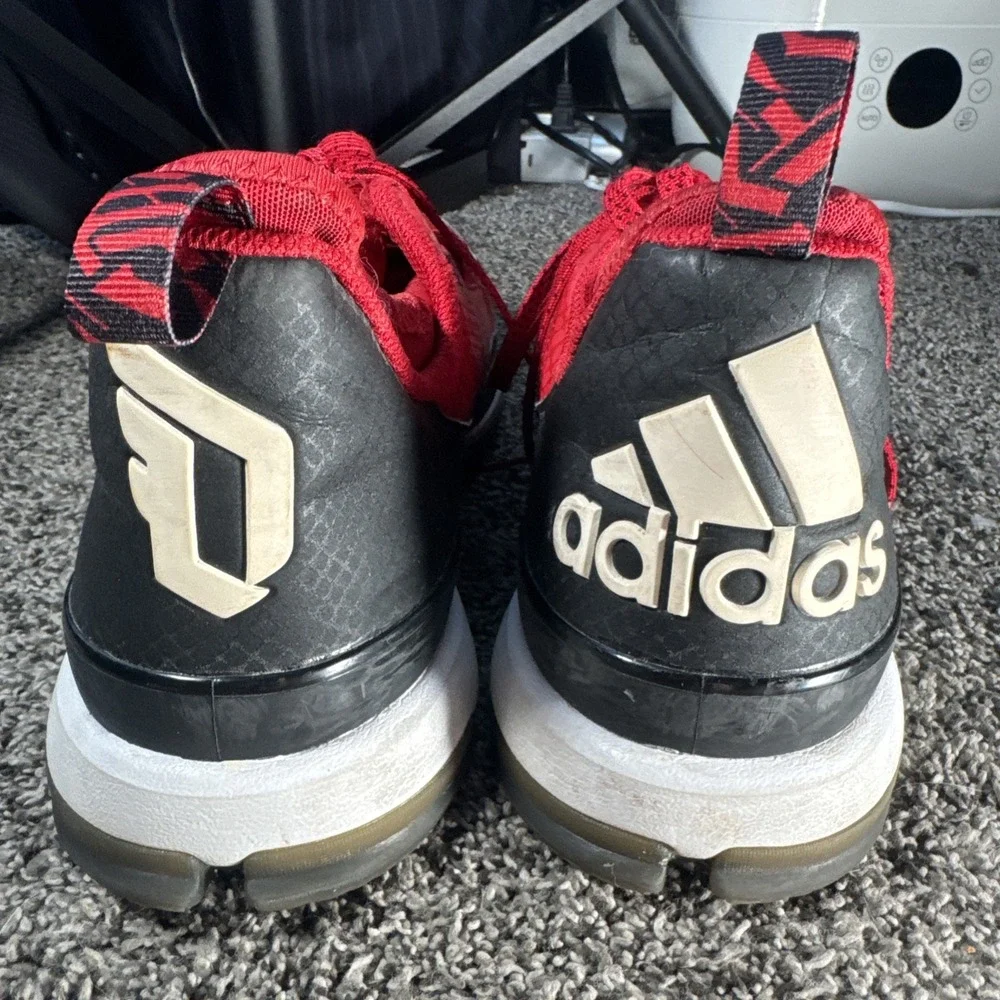 Adidas D Lillard Dame 1 Sneakers Shoes Red Black White Size 11.5